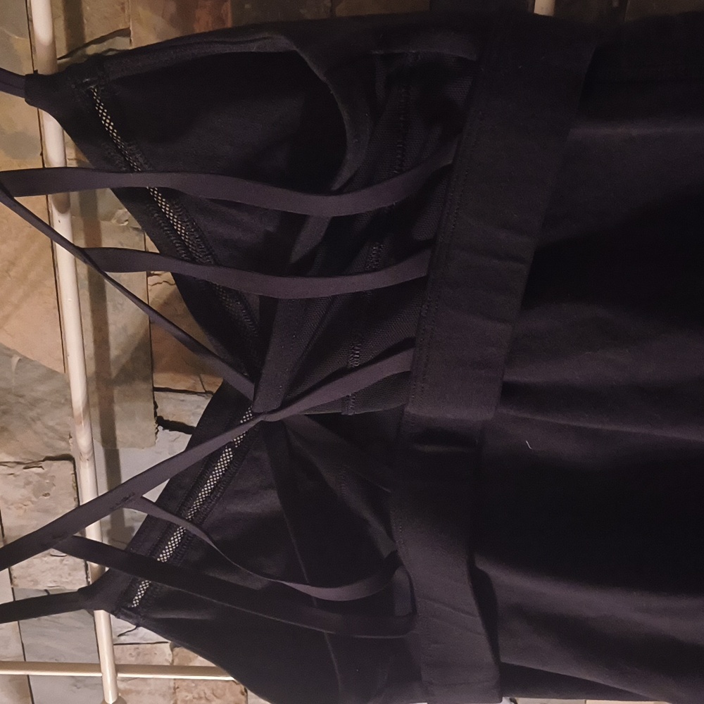 lululemon athletica Inside Out Tank - Picture 3 of 5